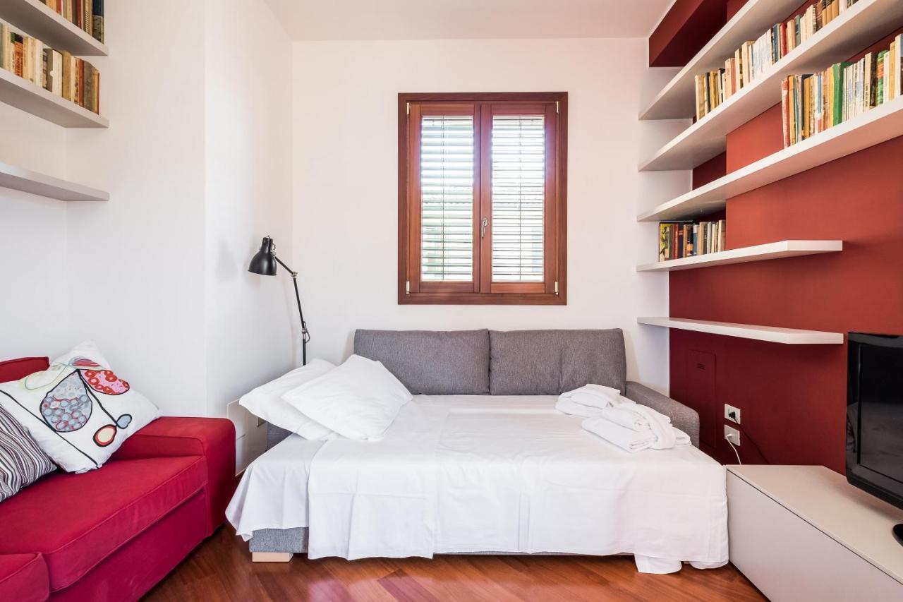 Ferienwohnung A Pochi Passi Dalla Finestrella Di Via Piella By Wonderful Italy Bologna Exterior foto